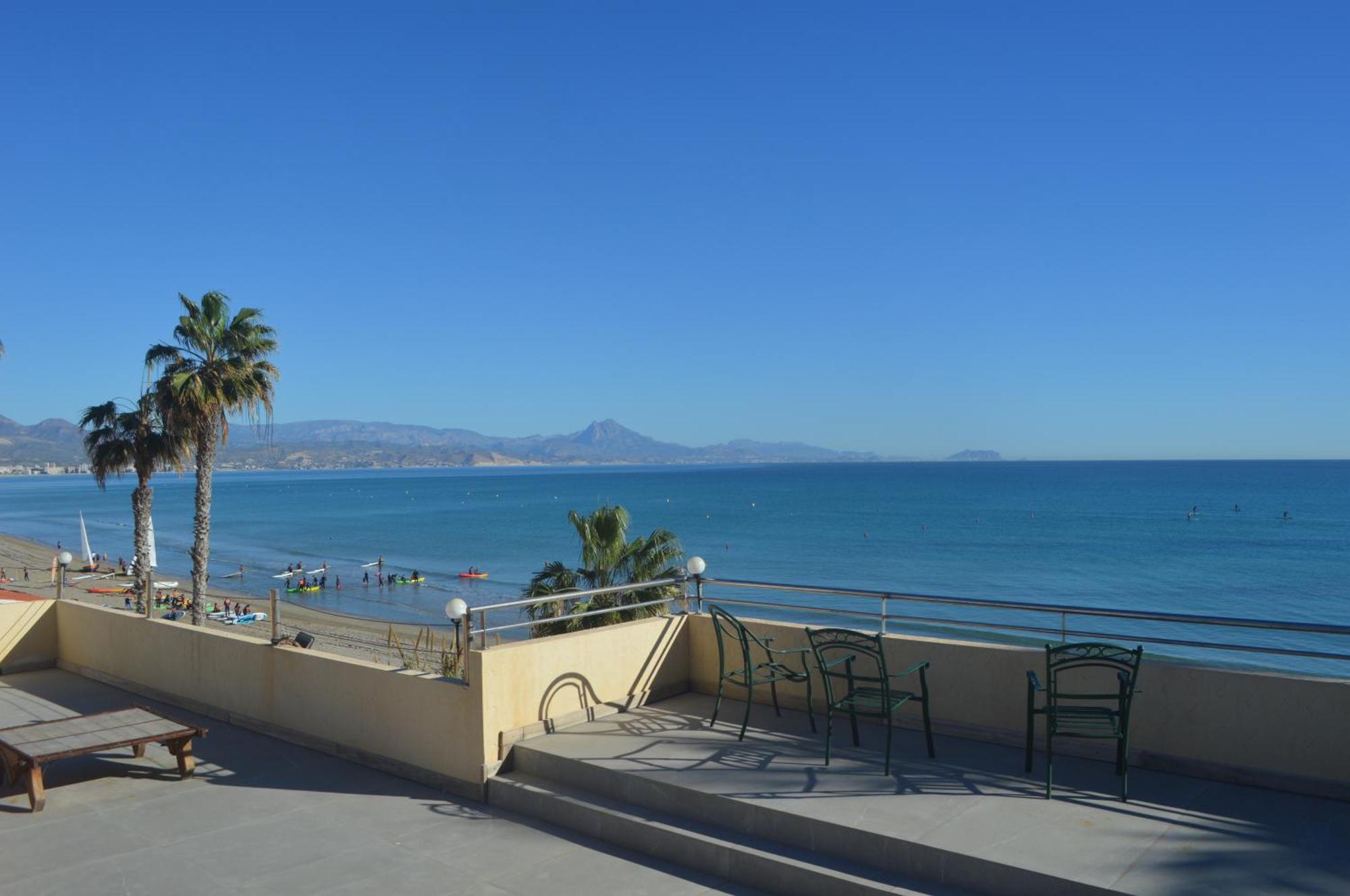 Maravilloso Apartamento Amanecer Cabo A Pie De Playa Y Mar En Chalet Roquetes アリカンテ エクステリア 写真